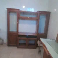 ویترین چوبی سالم