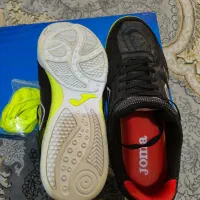 کفش کتونی فوتسال سالن جوما اورجینال فوتبال|تجهیزات ورزشی|نسیم‌شهر, |دیوار