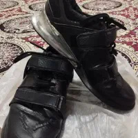 کفش وزنه برداری