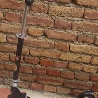 اسکوتر|دوچرخه، اسکیت، اسکوتر|سلماس, |دیوار