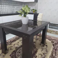 فروش میز ناهارخوری ۴نفره