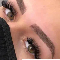 استخدام نیروی متخصص در سالن زیبایی