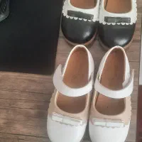 دو جفت کفش دخترانه سایز ۳۰ و ۳۱