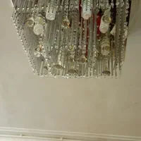 لوستر زیبا و سالم|لوستر و چراغ آویز|اصفهان, باغ زیار|دیوار