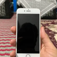 گوشی آیفون 8 حافظه 64|موبایل|لاهیجان, قیام|دیوار