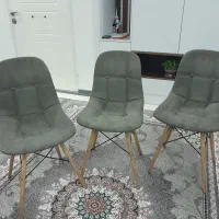 سه تا صندلی یه تومن