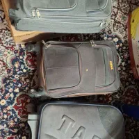 سه تا چمدون فروشی