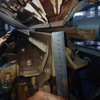 نیروی بافنده آقا و خانم