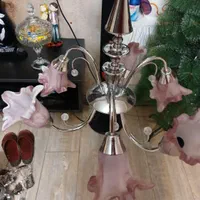 یک عدد لوستر بسیار تمیز و درحد نو