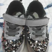 کفش بچه گانه