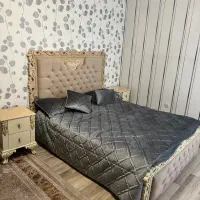 تخت.بوفه.ساعت ایستاده.