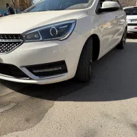 اریزو۵ ۱۴۰۱