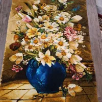 تابلو فرش دست بافت با گلدان آبی وگلهای زنبق|تابلو فرش|تهران, یاخجی آباد|دیوار