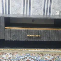 میز تلوزیون در حد نو