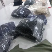 چرخکار در کارگاه با حقوق ثابت اتوکار و جادکمه زن