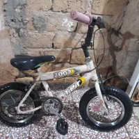 دوچرخه ۱۲ سالم فقط لاستیکها سرویس میخواد|دوچرخه، اسکیت، اسکوتر|قم, علی آباد سعدگان|دیوار