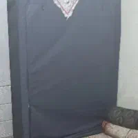 جا رختی برزنتی و تختخواب دونفره و کمد آرایشی