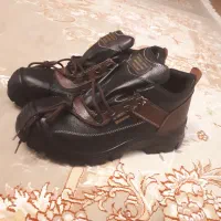 دو جفت کفشی ایمنی ایمن میلان سایز۴۳و۴۴