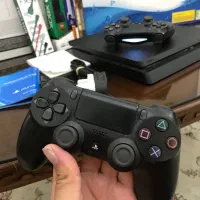 PS4 SLIM 1TB دو دسته کپی خور ۱۰ بار ب برق نخورده|کنسول، بازی ویدئویی و آنلاین|کرج, کارخانه قند|دیوار