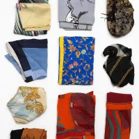 شال و روسری و چادر مشکی و گل گلی|لباس|پردیس, فاز ۸|دیوار