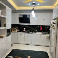 فروش اپارتمان ۱۳۰متری سه خوابه