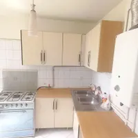 ۴۵متر طبقه دوم  نقاشی و کاغذدیواری شده
