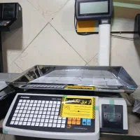 ترازو 70 کیلوی  چاپگردار 7 و 8رقم اعشار قیمت واحد|فروشگاه و مغازه|رشت, شهرک آیت الله منتظری|دیوار