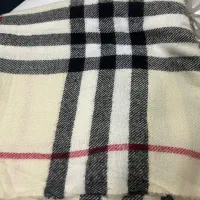 شال موهر|لباس|میانه, |دیوار