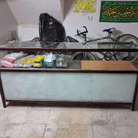 ویترین مغازه