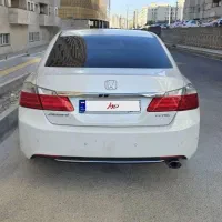 ماشین هوندا آکوردبدون رنگ،دنده اتومات قیمت۵۷۵۰