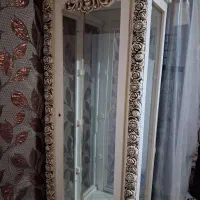 سالمه فقط شیشه پشتش ترک خورده