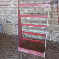 یک عدد استند فروشگاه یا مغازه بفروش میرسد