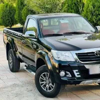 تویوتا هایلوکس مشکی 2008