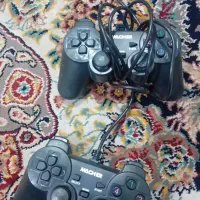 دسته پلی استیشن و کابل HDMI