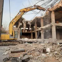 تخریب ساختمان با خاک برداری وخرید ضایعات اهن کارتن