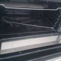 یخچال و اجاق‌گاز خانگی