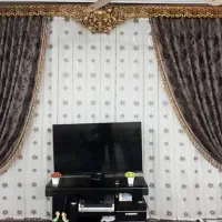 پرده با کتیبه با پشت دری