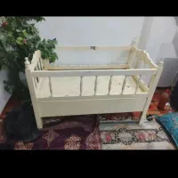 تخت خواب بچه