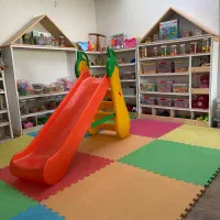 استخدام مربی و مادریار مهد