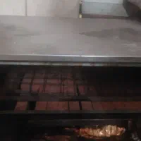 میز و صندلی و بخاری ۶عدد نو|کافیشاپ و رستوران|تربتحیدریه, باغ ملی|دیوار