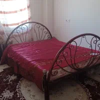 تخت فلزی دونفره کاملا سالم