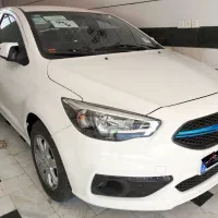 شاهین GL، مدل 1404، بدون سانروف