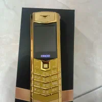 گوشی ورتو طلایی