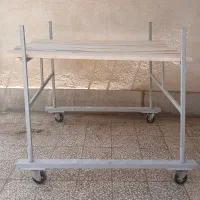 چهارپایه چرخ دار|ابزارآلات|کاشان, درب اصفهان|دیوار