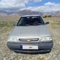 ماشین نقره ای