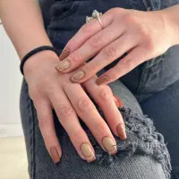 ترمیم ناخن و کاشت ناخن و خدمات ناخنو ناخنکار|خدمات آرایشگری و زیبایی|شیراز, تندگویان|دیوار