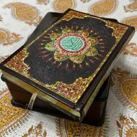 قرآن کریم نفیس با قاب اعلا طلاکوب