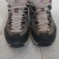 کتونی اورجینالHUMTTO|کیف، کفش، کمربند|اراک, |دیوار