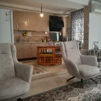 فروش آپارتمان زیباشهر/پکیچ /طبقه اول/سه واحدی