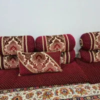 بالش و پشتی و کناره